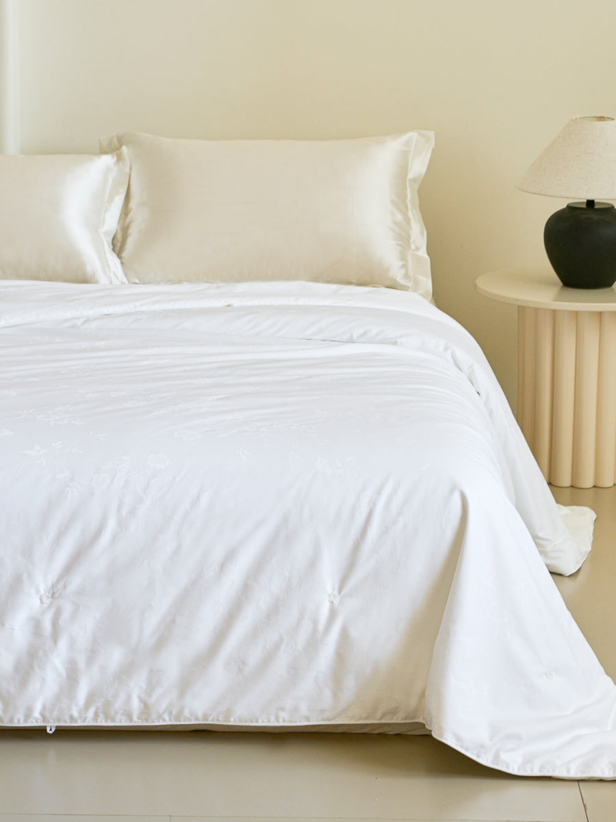 Premium Mulberry Silk Light Duvet Insert