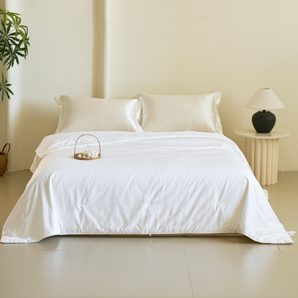 Premium Mulberry Silk Light Duvet Insert