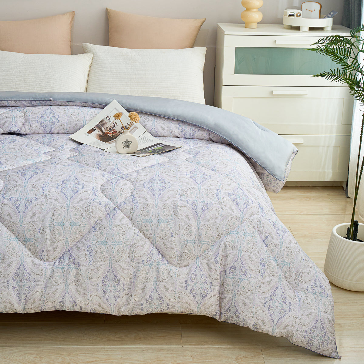 Ramona Pattern TENCEL™ Lyocell All Season Comforter