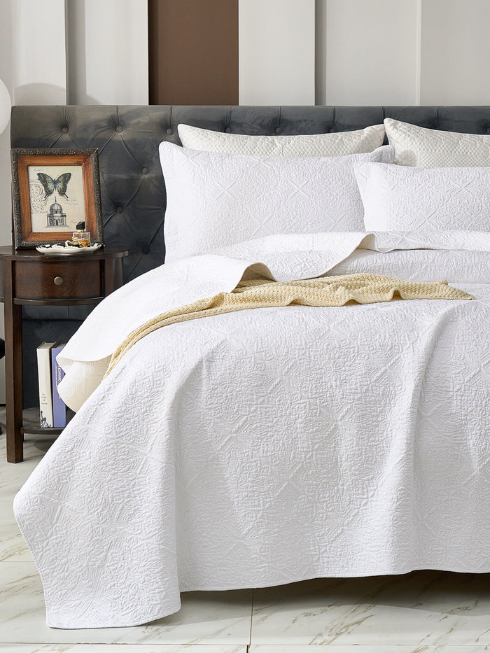 Snowflake White Premium Cotton Coverlet Set