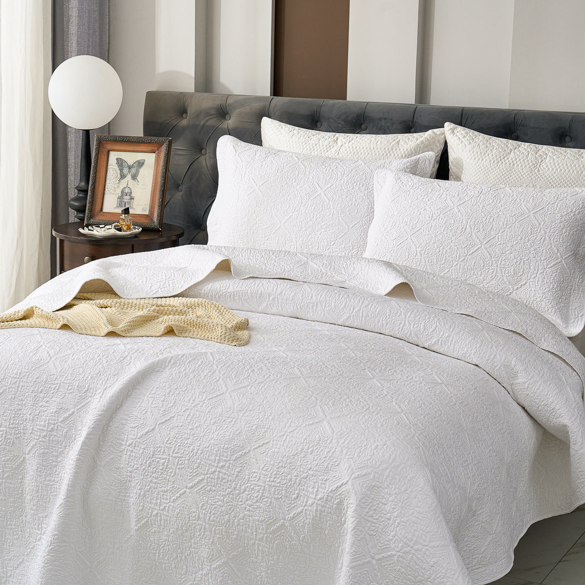 Snowflake White Premium Cotton Coverlet Set