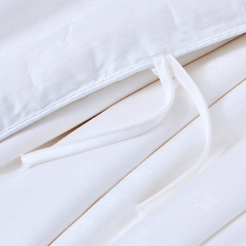 200 x 230 size Solid White Luxe Mulberry Silk All Season Duvet Insert