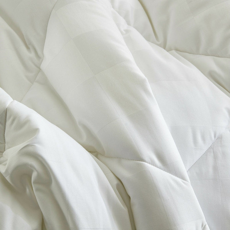 200 x 230 size Solid White Extra Warmth Down Alternative Winter Duvet Insert