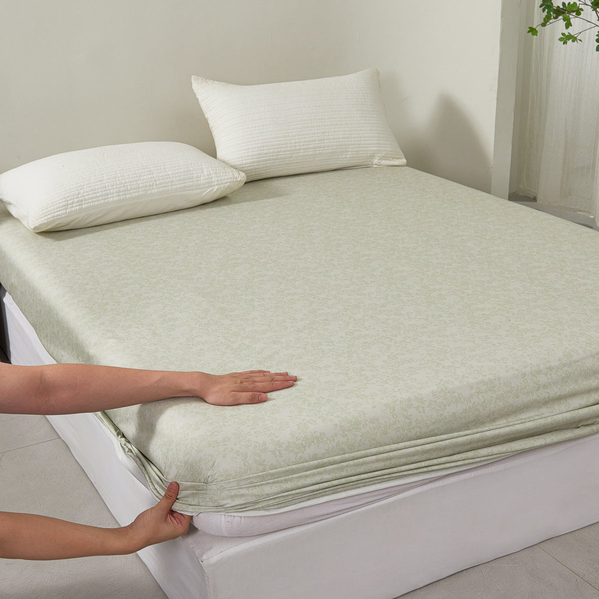 Sprout Jade (Wood) Cotton Fitted Sheet