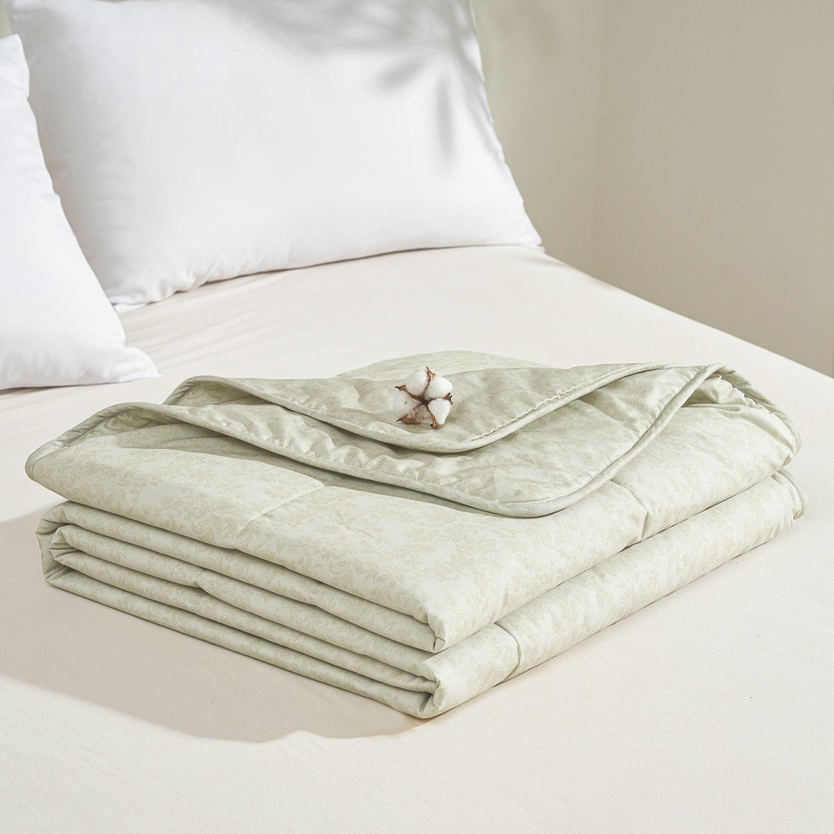 Sprout Jade (Wood) Cotton Light Comforter
