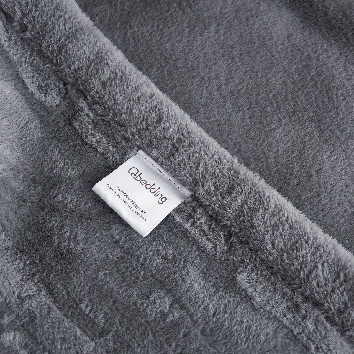 Stan Luxe Faux Fur Winter Blanket