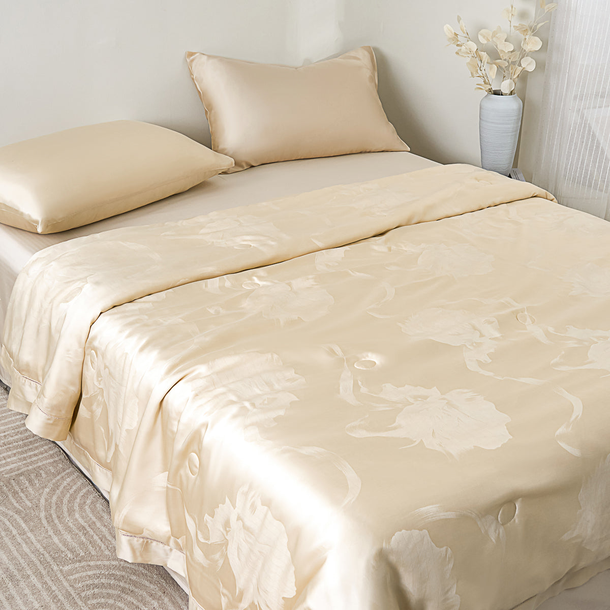Phantom Gold Tencel™ Jacquard Light Comforter
