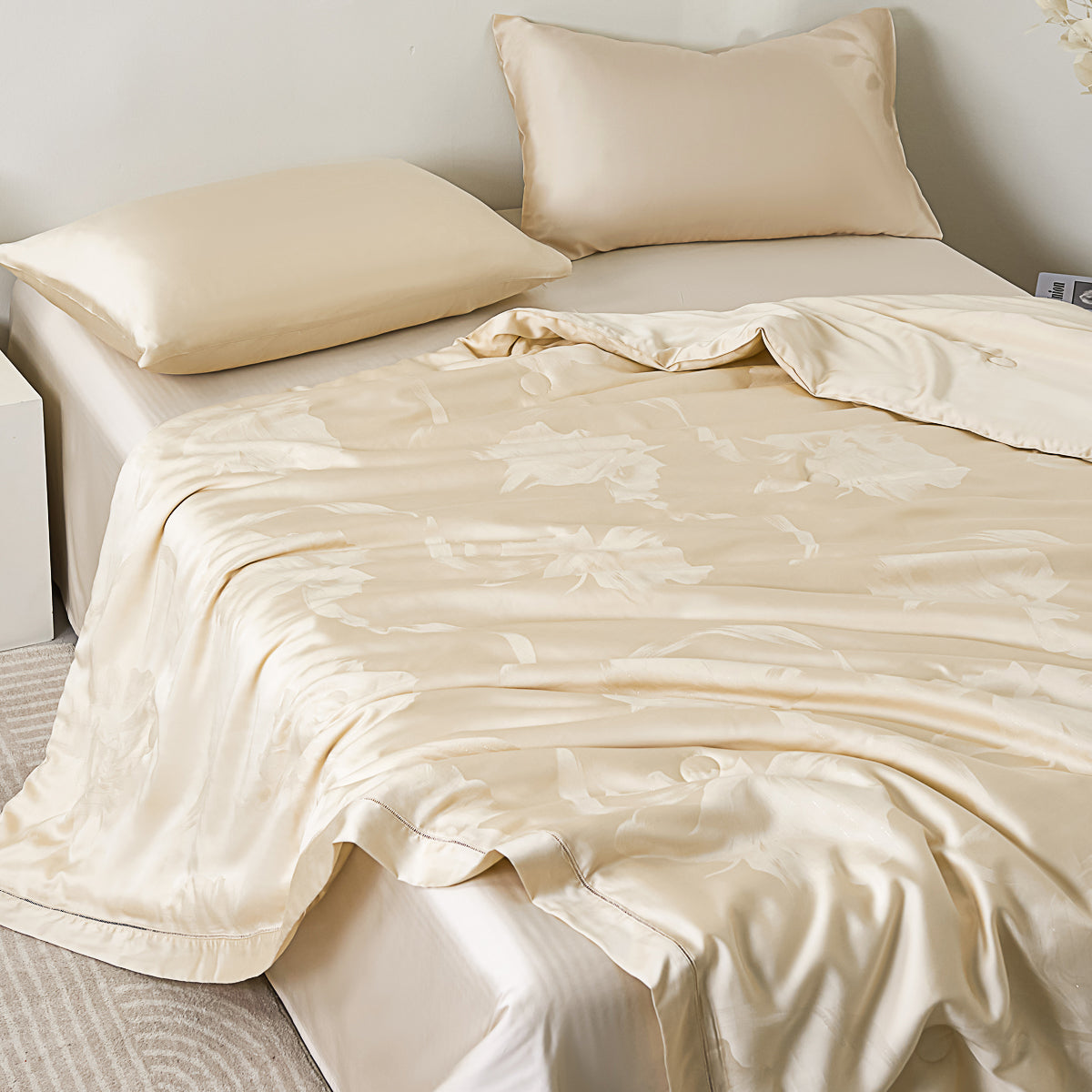 Phantom Gold Tencel™ Jacquard Light Comforter