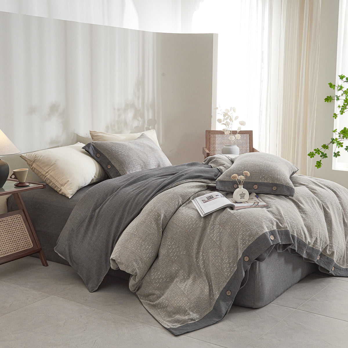 Yanis Classic Cotton Weave Fitted Sheet Set