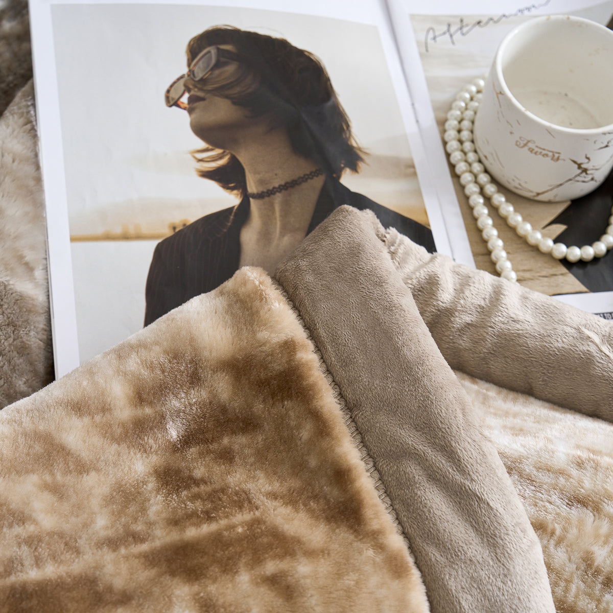 Zane Pattern Raschel Velvet Winter Blanket