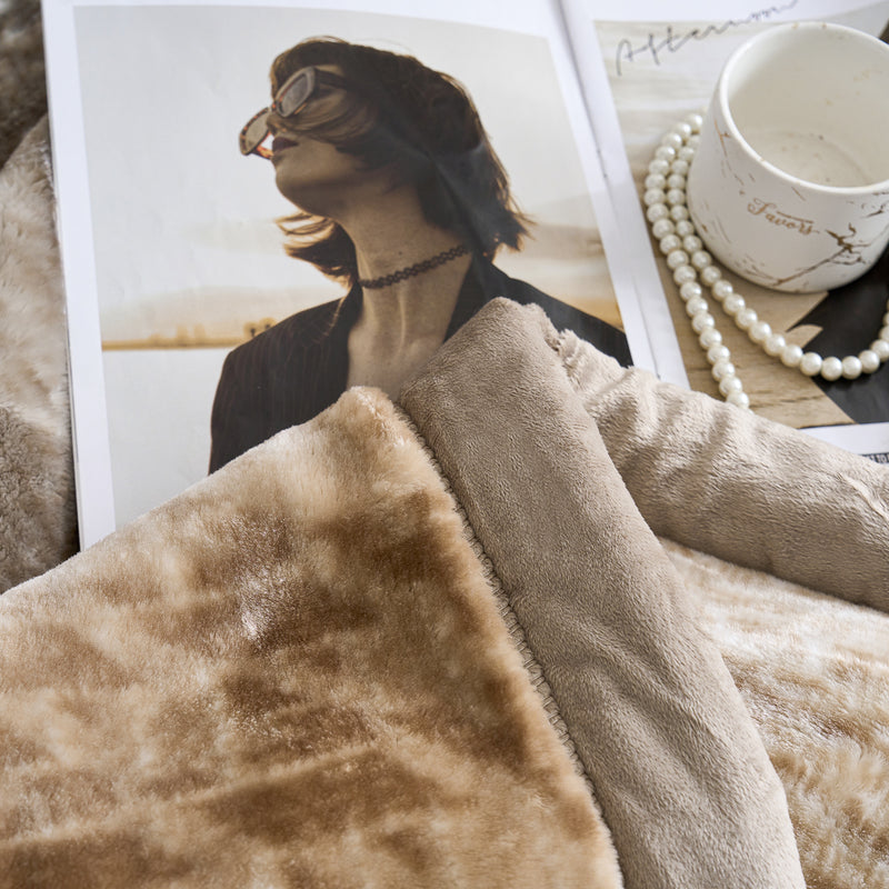 Zane Pattern Raschel Velvet Winter Blanket