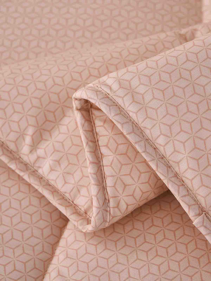 Zeta Cream Pink Cotton All Season Comforter