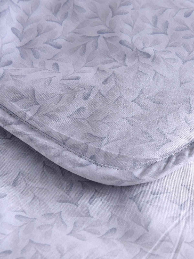 Stormy Ikat Pattern Cotton Light Comforter