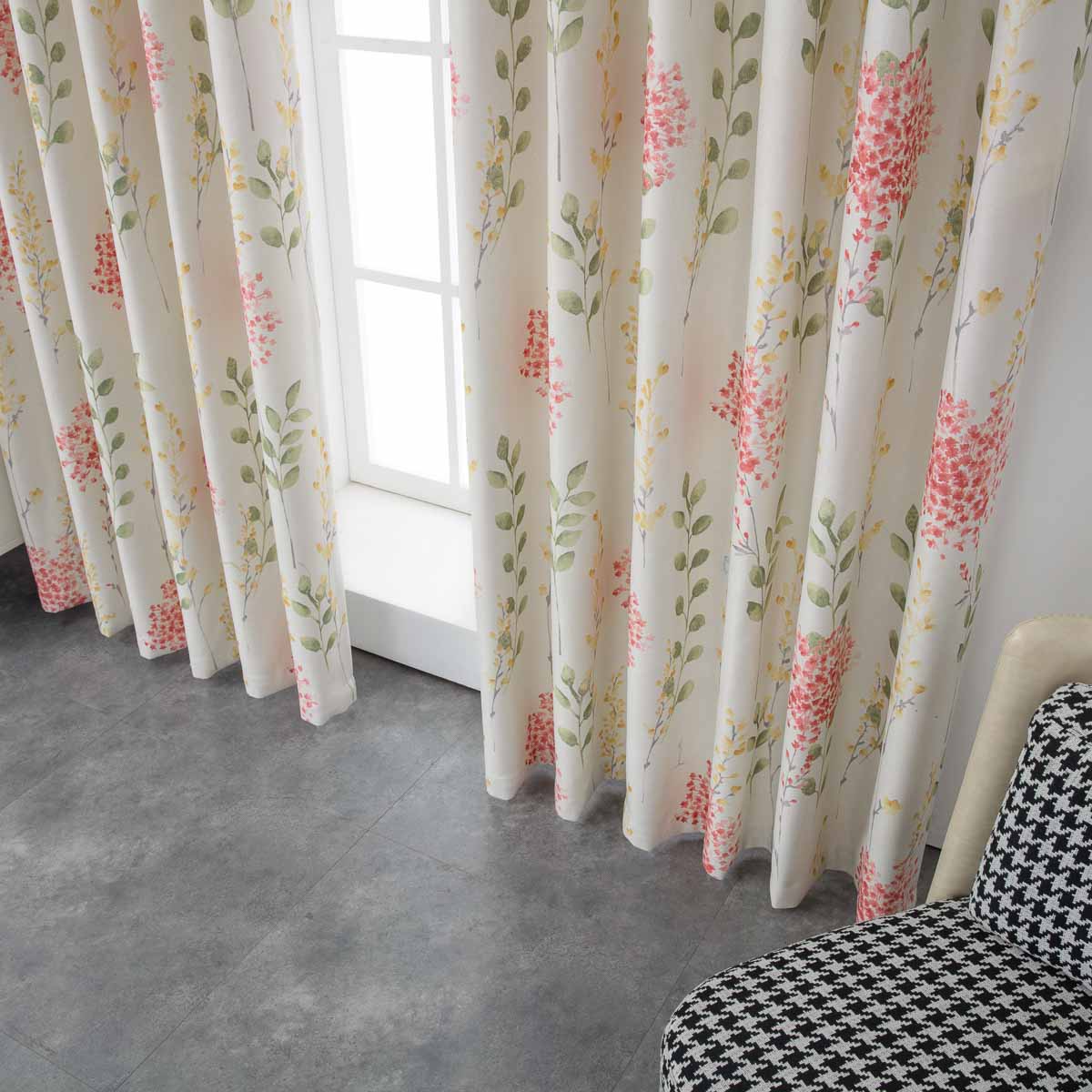 Charlotte Garden Floral Polyester Curtain