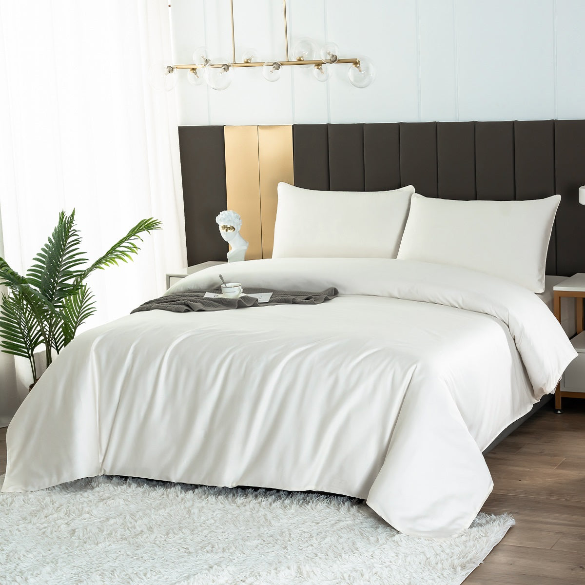 Qbedding Snow White Solid Color Premium Cotton Fitted Sheet Set Queen