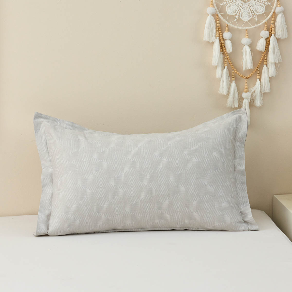 Upsilon Smoky Gray Pattern Cotton Pillow Sham